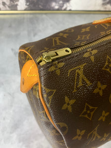 Louis Vuitton Monogram Speedy 40 Boston Bag Leather Metal ref.297539 - Joli  Closet