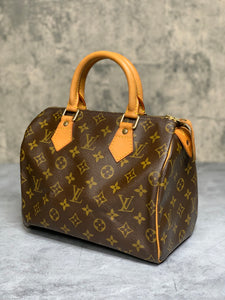 Louis Vuitton Speedy 25