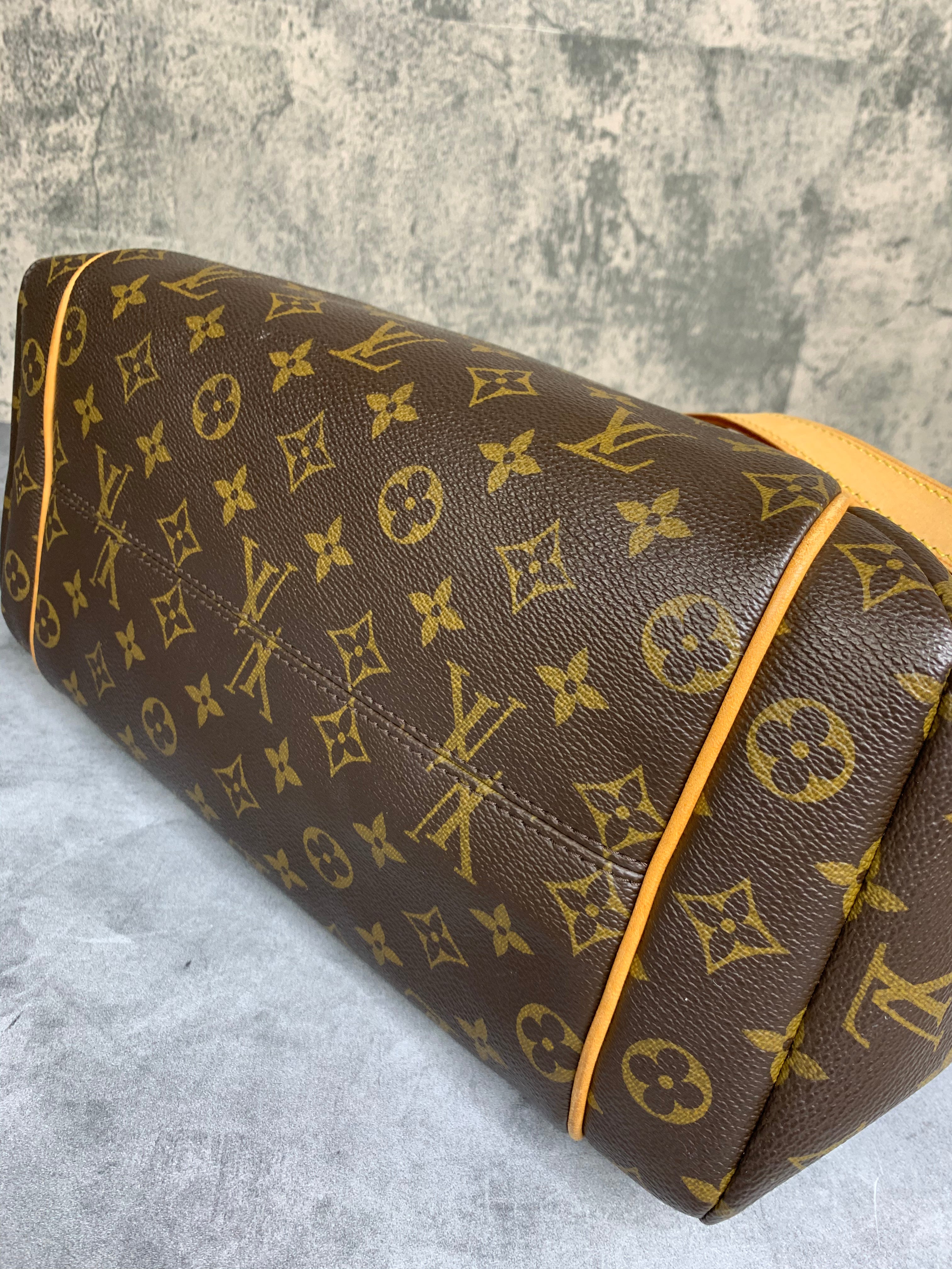 Louis Vuitton Totally MM