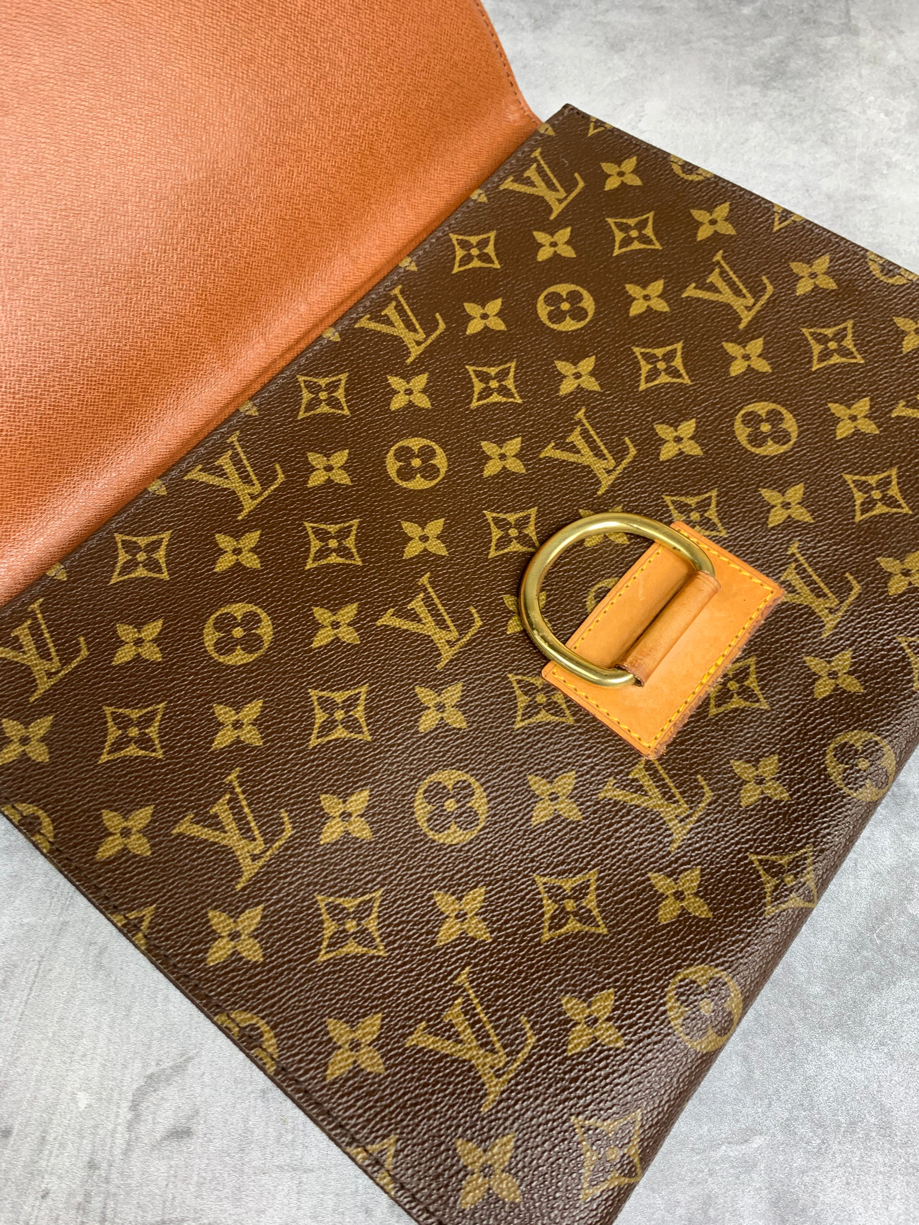 Louis Vuitton Iena Clutch