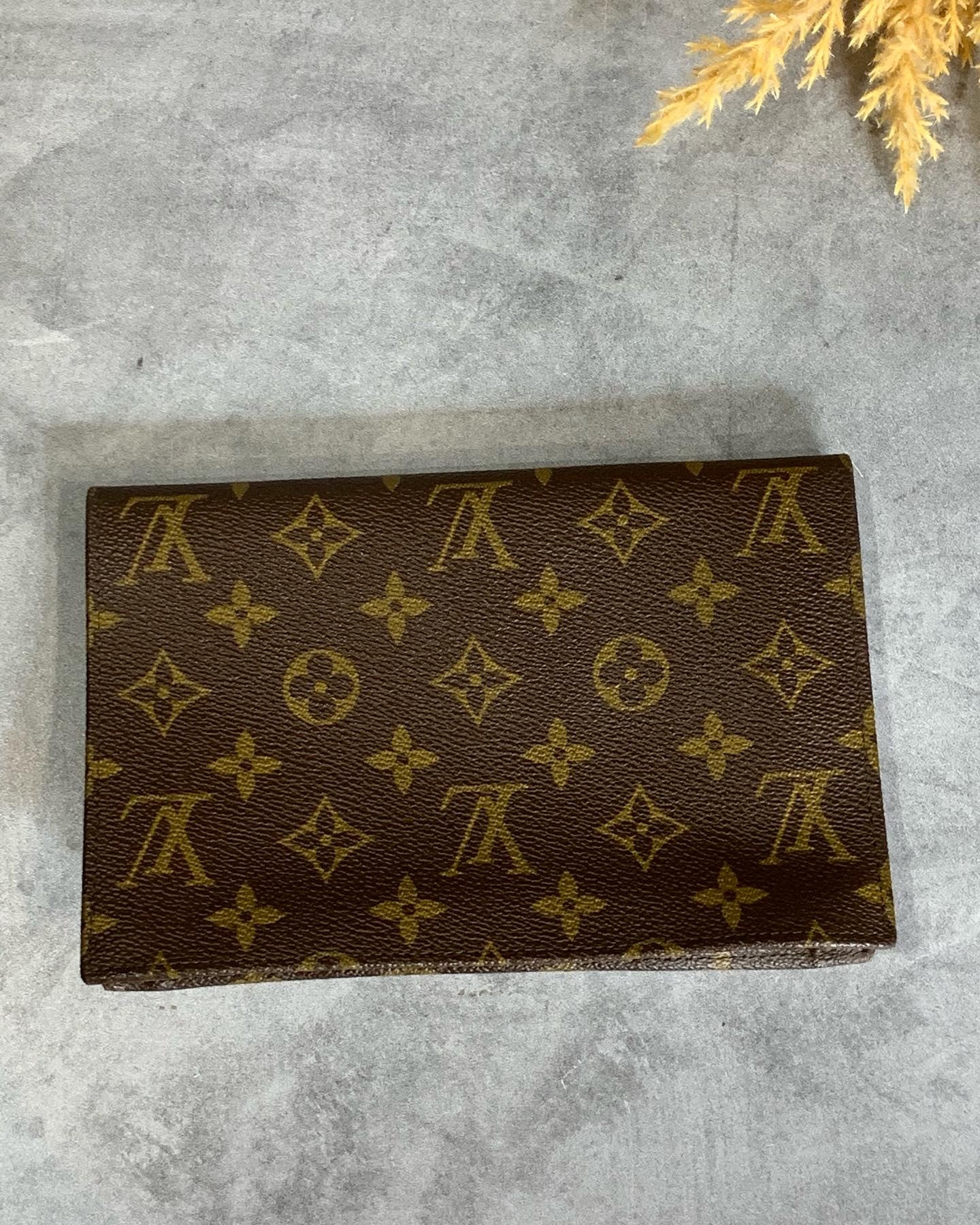 Louis Vuitton Rabat 20