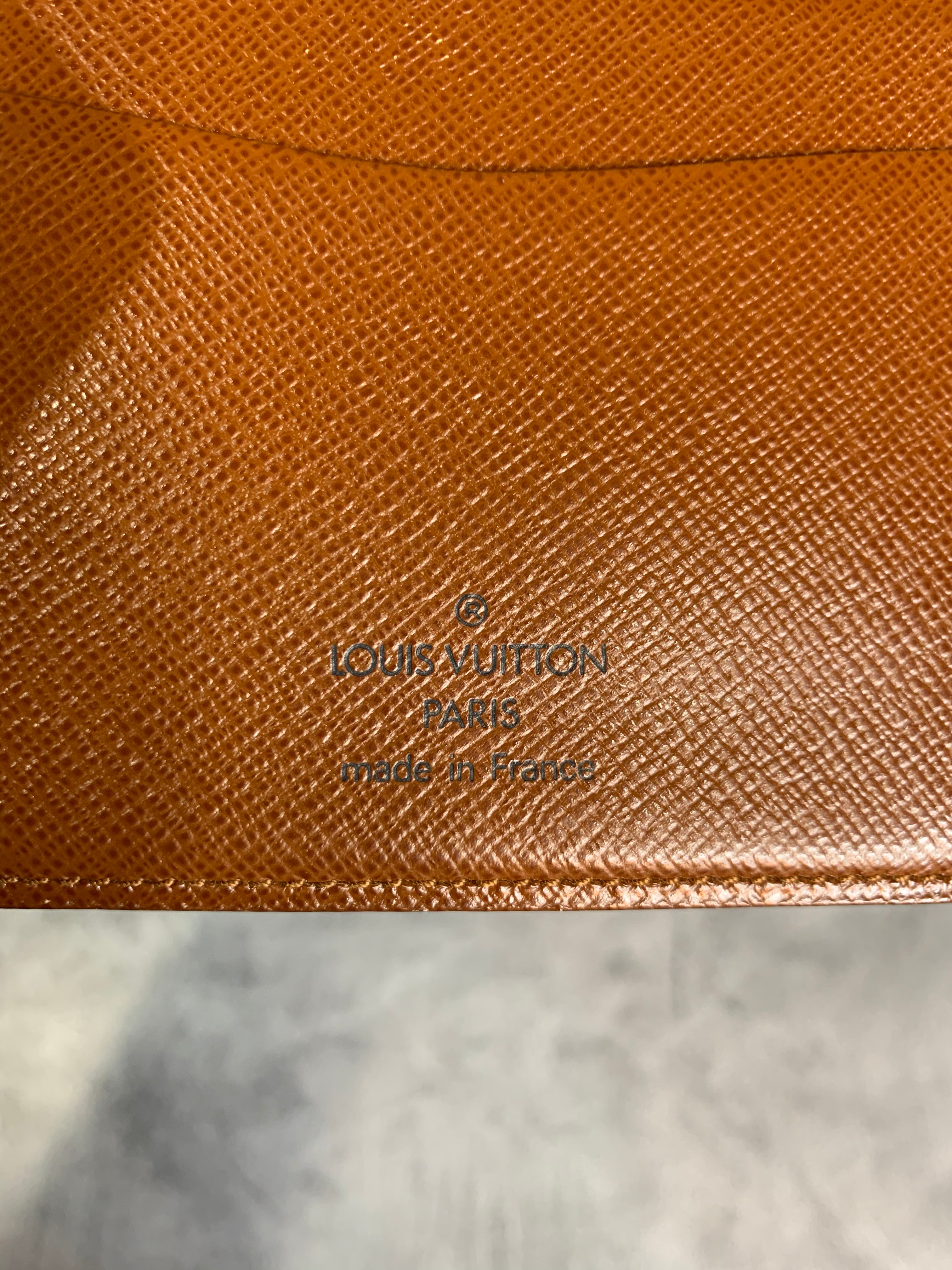 Louis Vuitton Multicompartment Card Holder