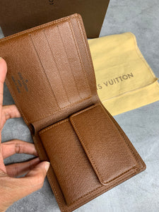 Authentic LOUIS VUITTON BiFold Men's Wallet with Serial TM1990