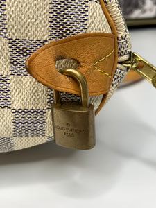 Louis Vuitton Speedy 35