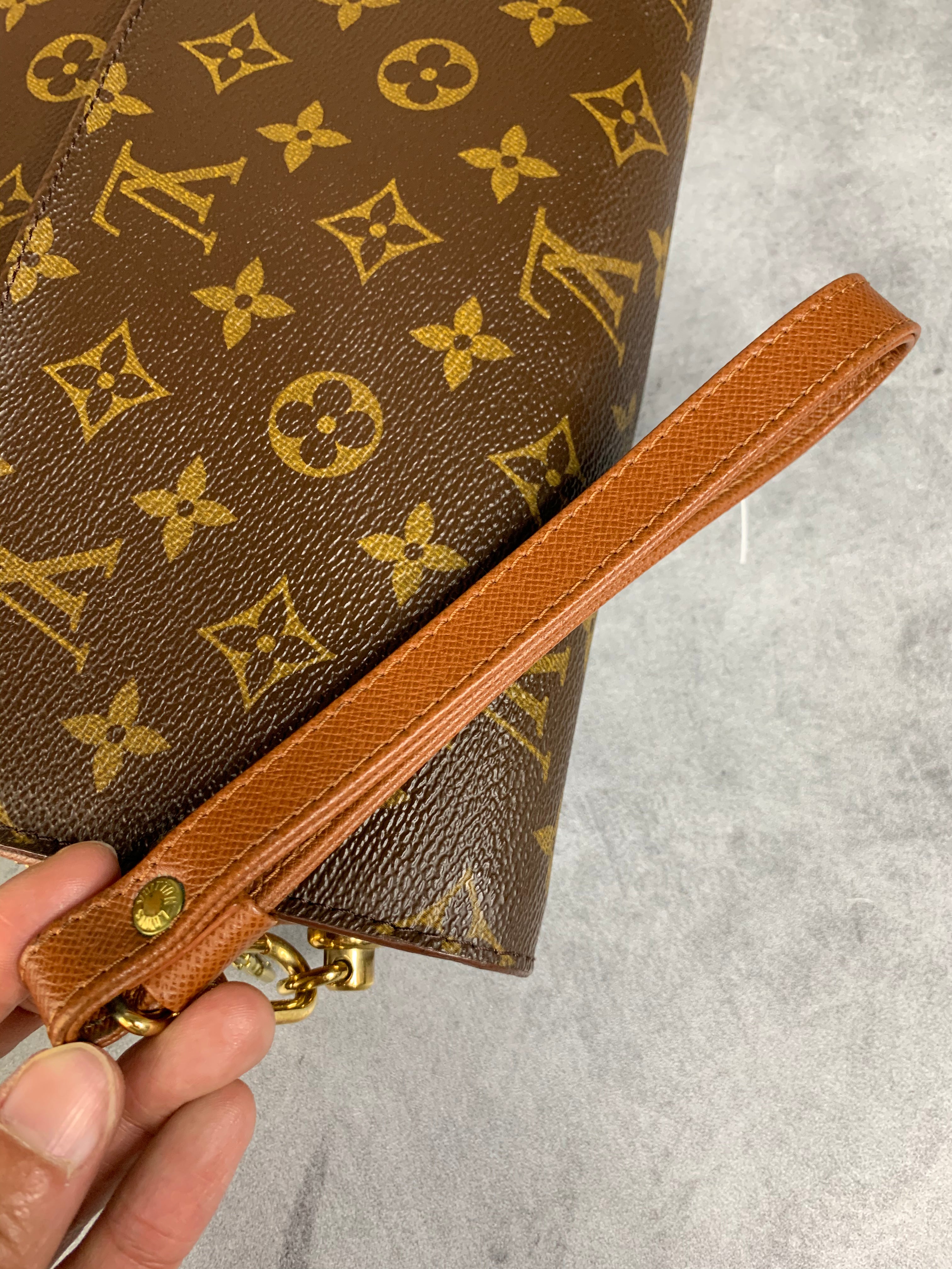 Louis Vuitton Orsay Clutch