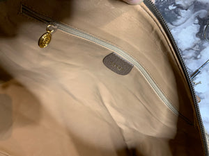 Gucci Traveling Bag With Strap