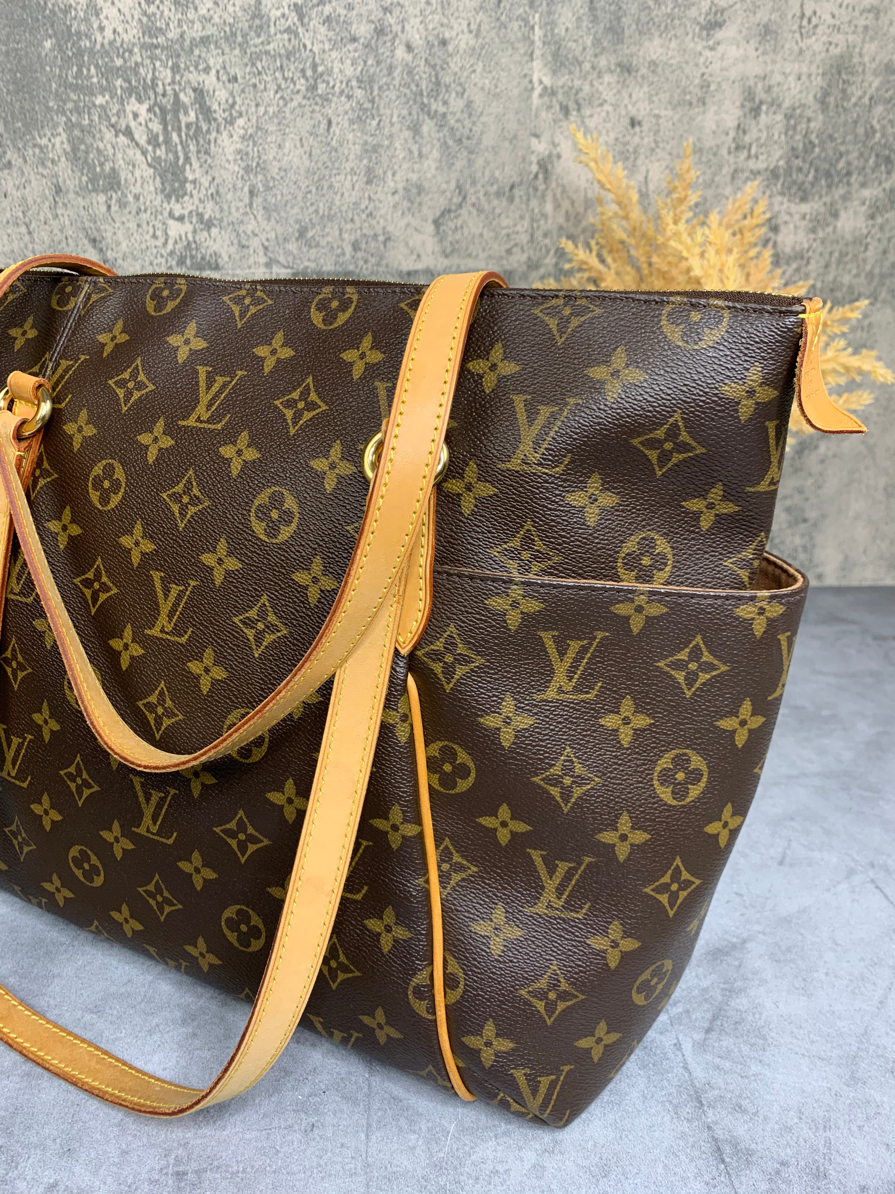 Louis Vuitton Totally MM