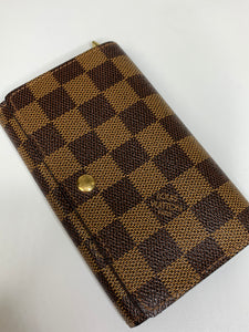 Louis Vuitton Short Compact Wallet