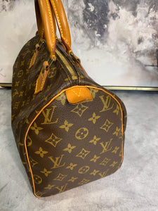 Louis Vuitton Speedy 30