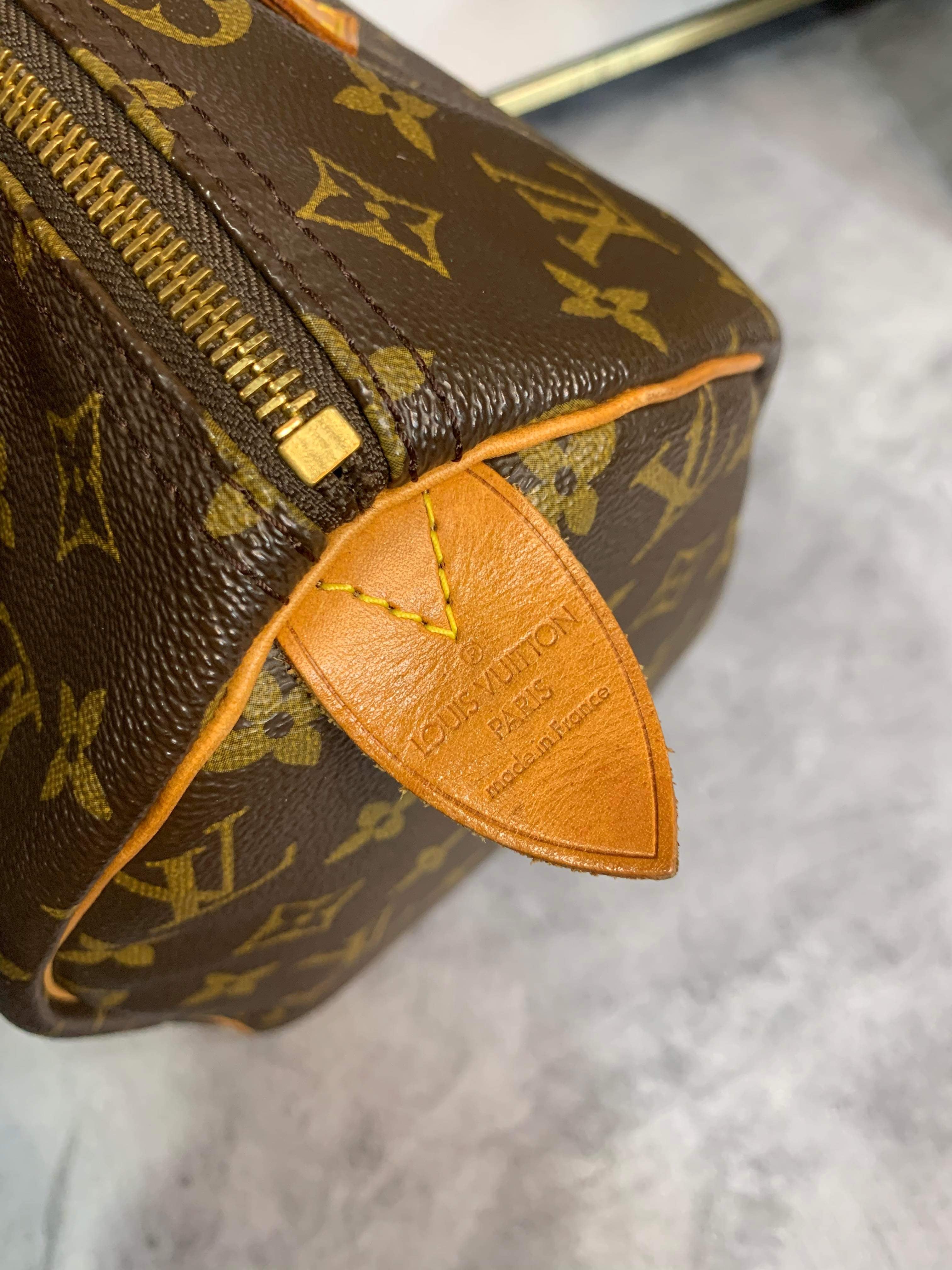 Louis Vuitton Speedy 30