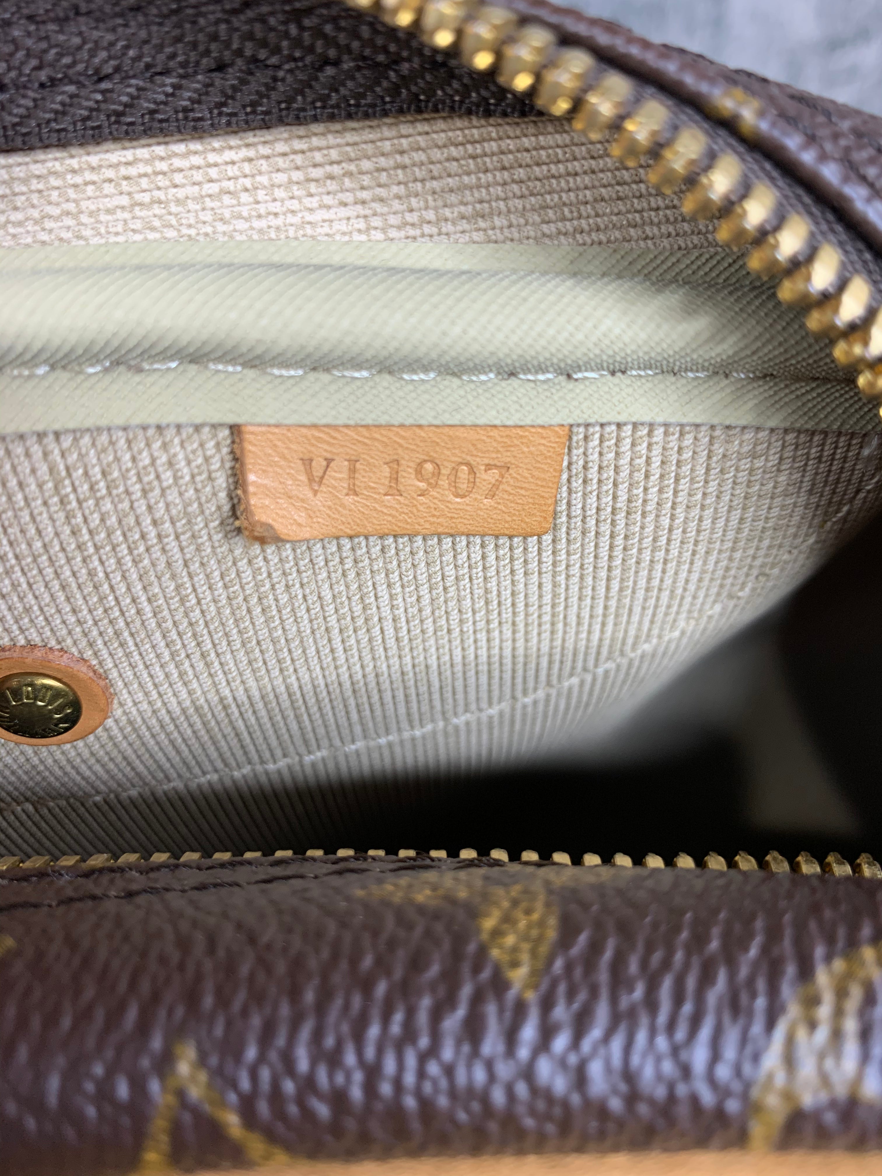 Louis Vuitton Evasion Travel Bag