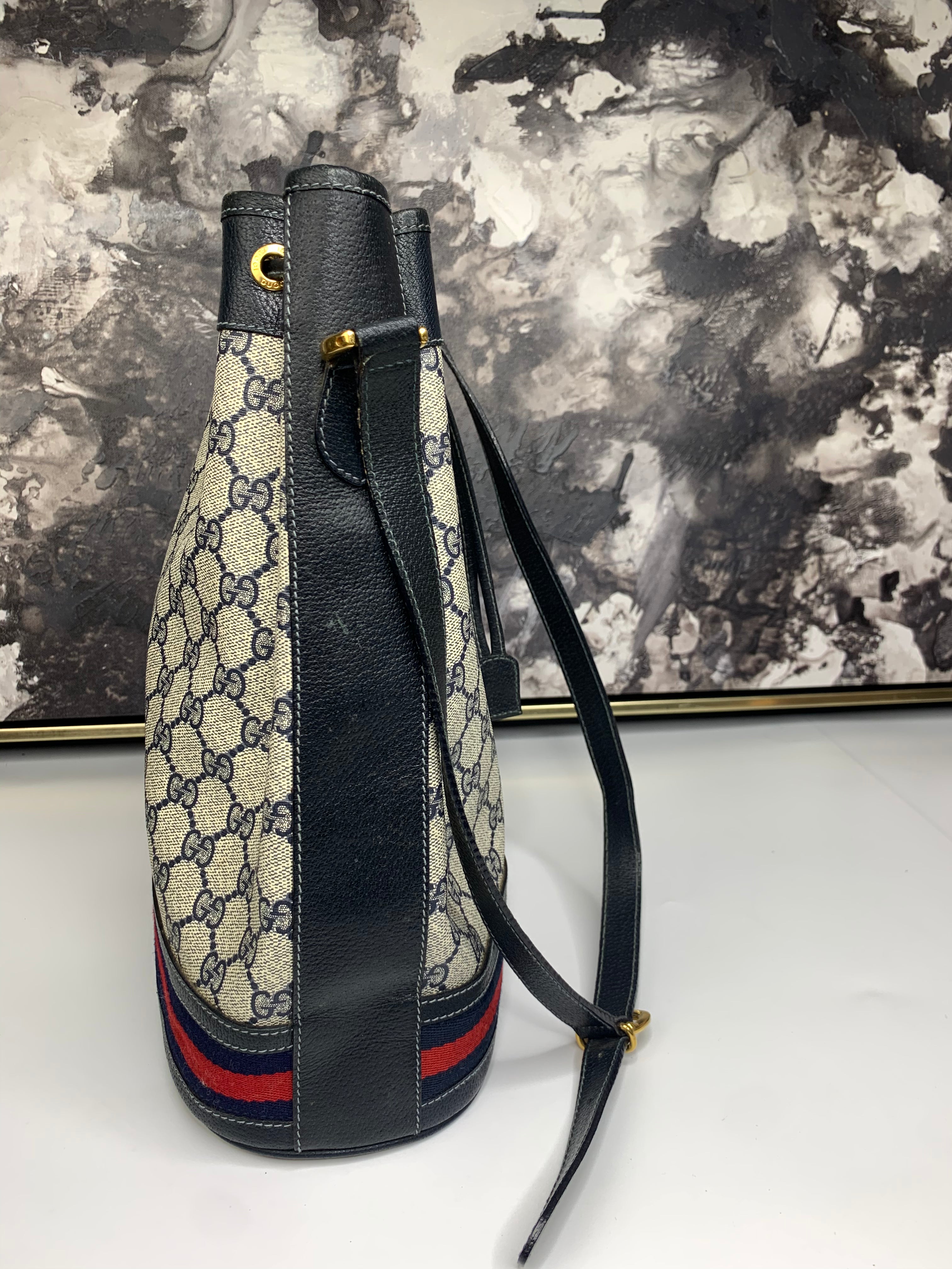Gucci navy bucket bag Clearance