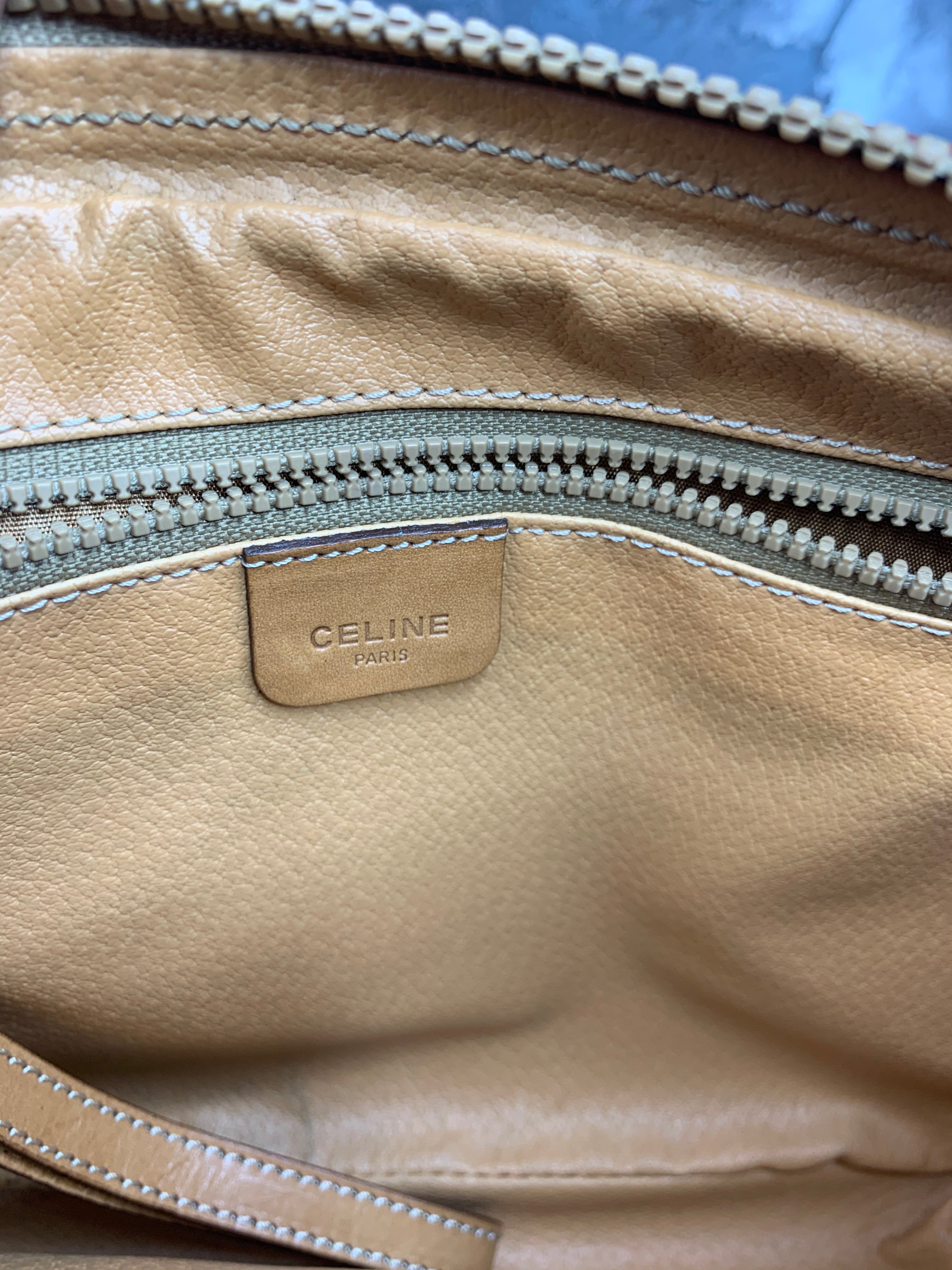 CELINE Clutch