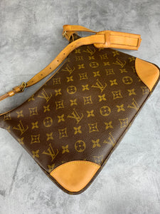 Louis Vuitton Bolougne 30