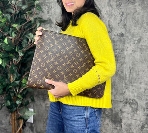 Louis  Vuitton Laptop Sleeve - GM