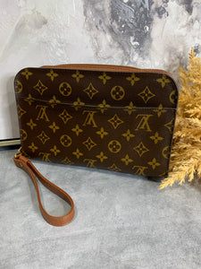 Louis Vuitton Orsay Clutch