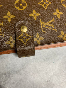 Louis Vuitton Agenda MM