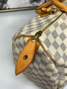 Louis Vuitton Speedy 35