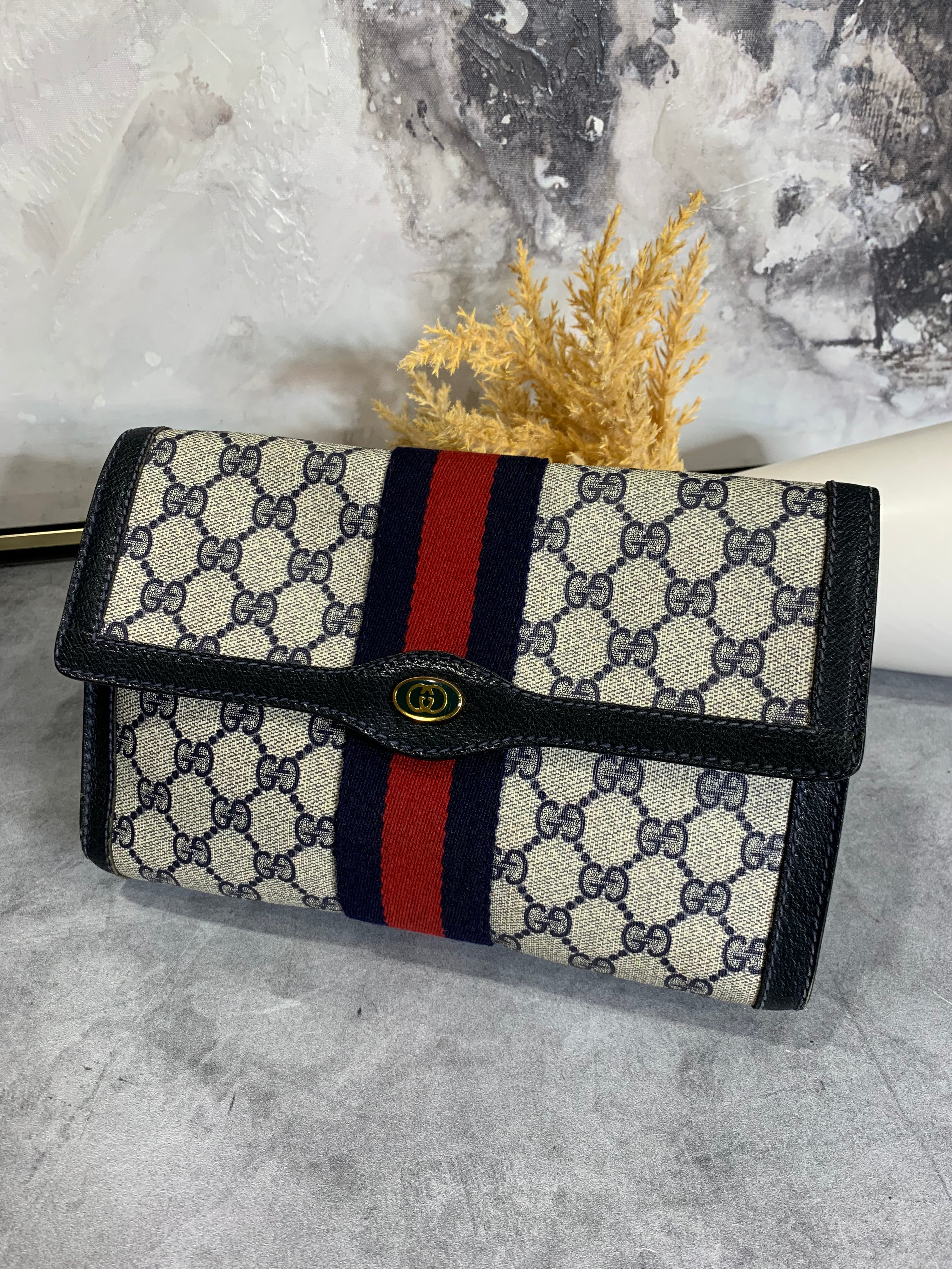 Gucci Clutch - Large