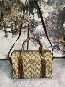 Gucci Boston with strap