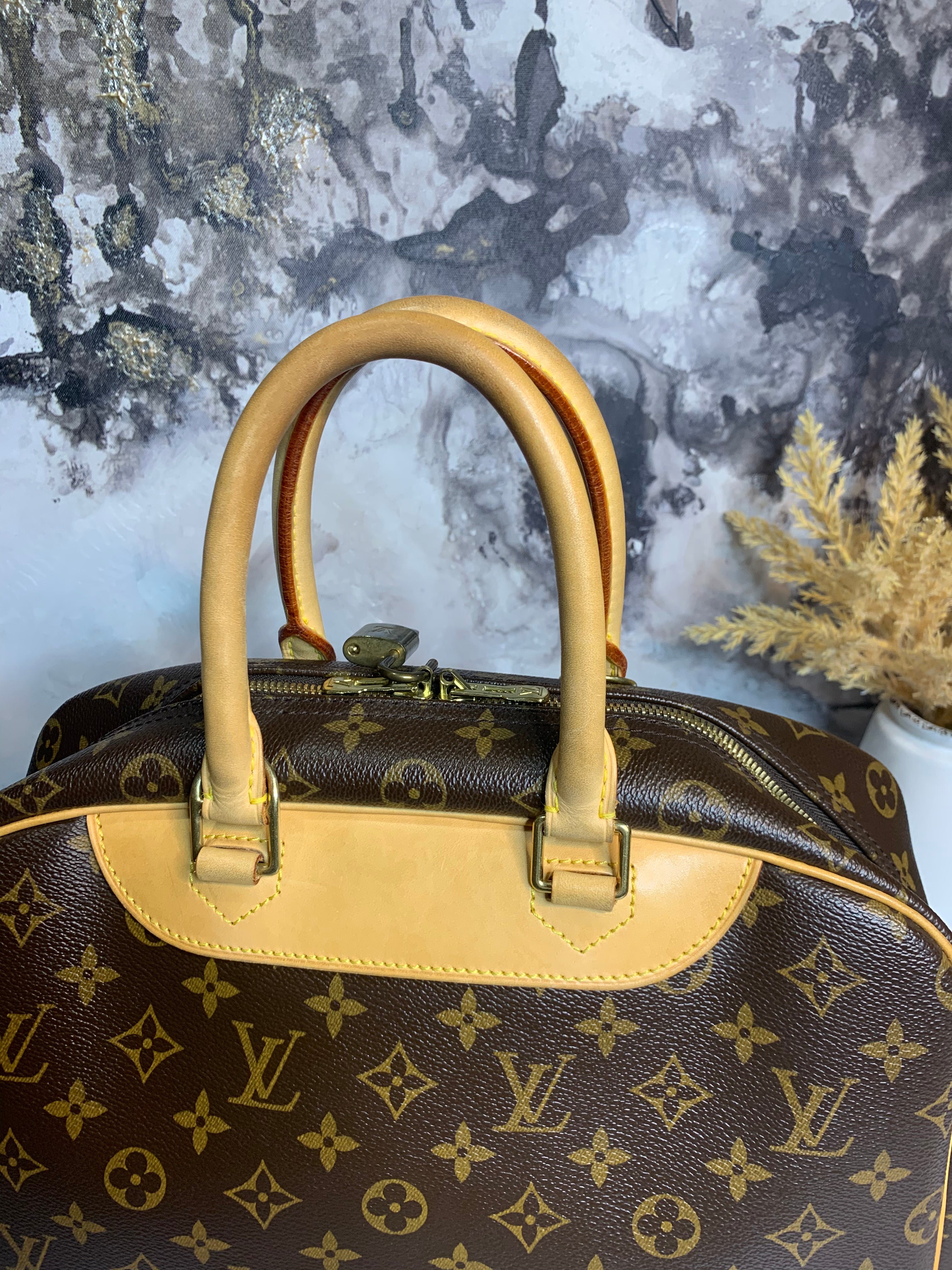 Louis Vuitton Deauville