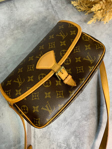 Louis Vuitton Sologne Crossbody