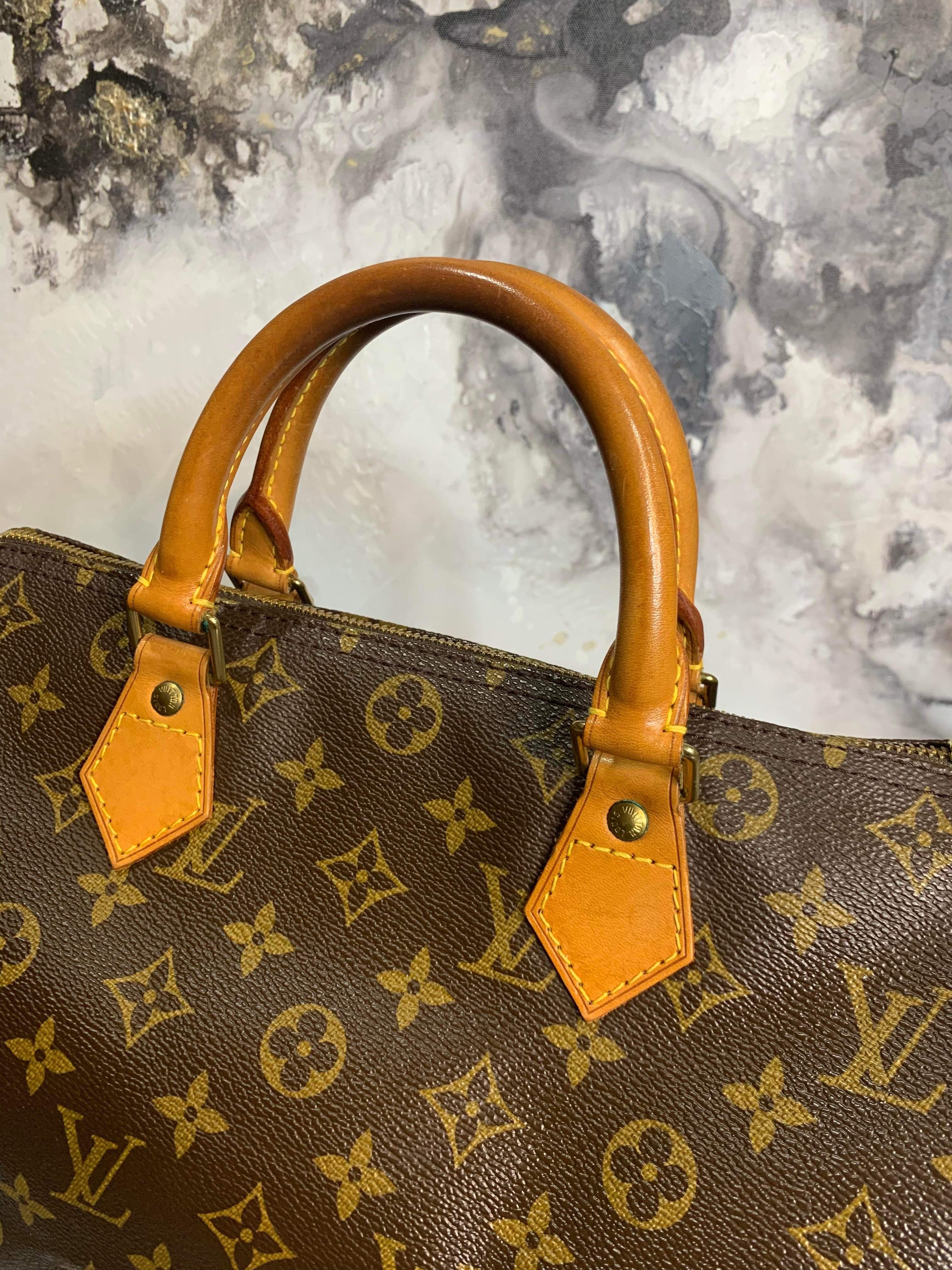 Louis Vuitton Speedy 30