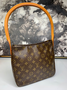 Louis Vuitton Looping MM