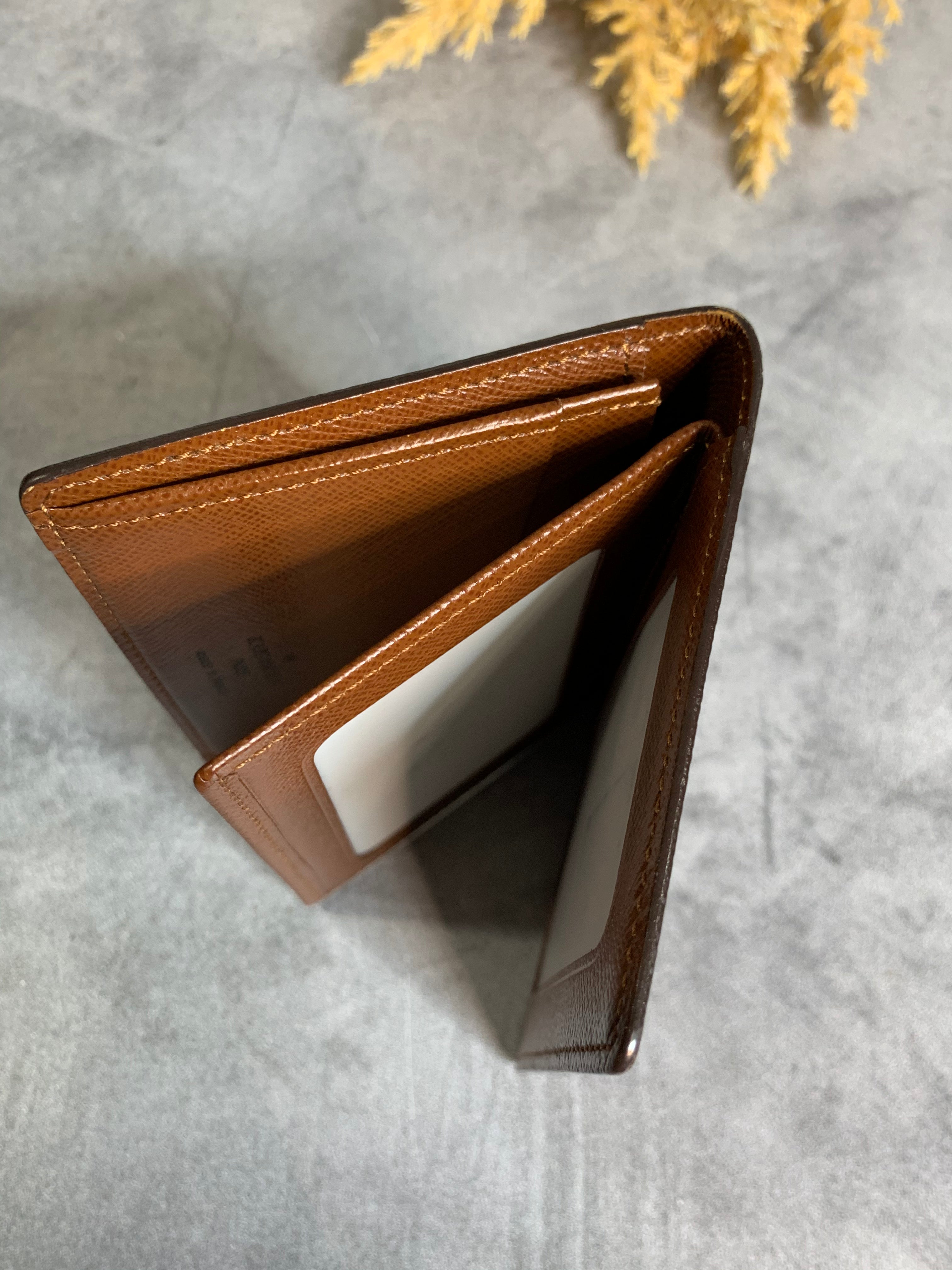 Louis Vuitton Multicompartment Card Holder