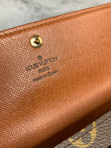 Louis Vuitton Sarah Wallet – yourvintagelvoe