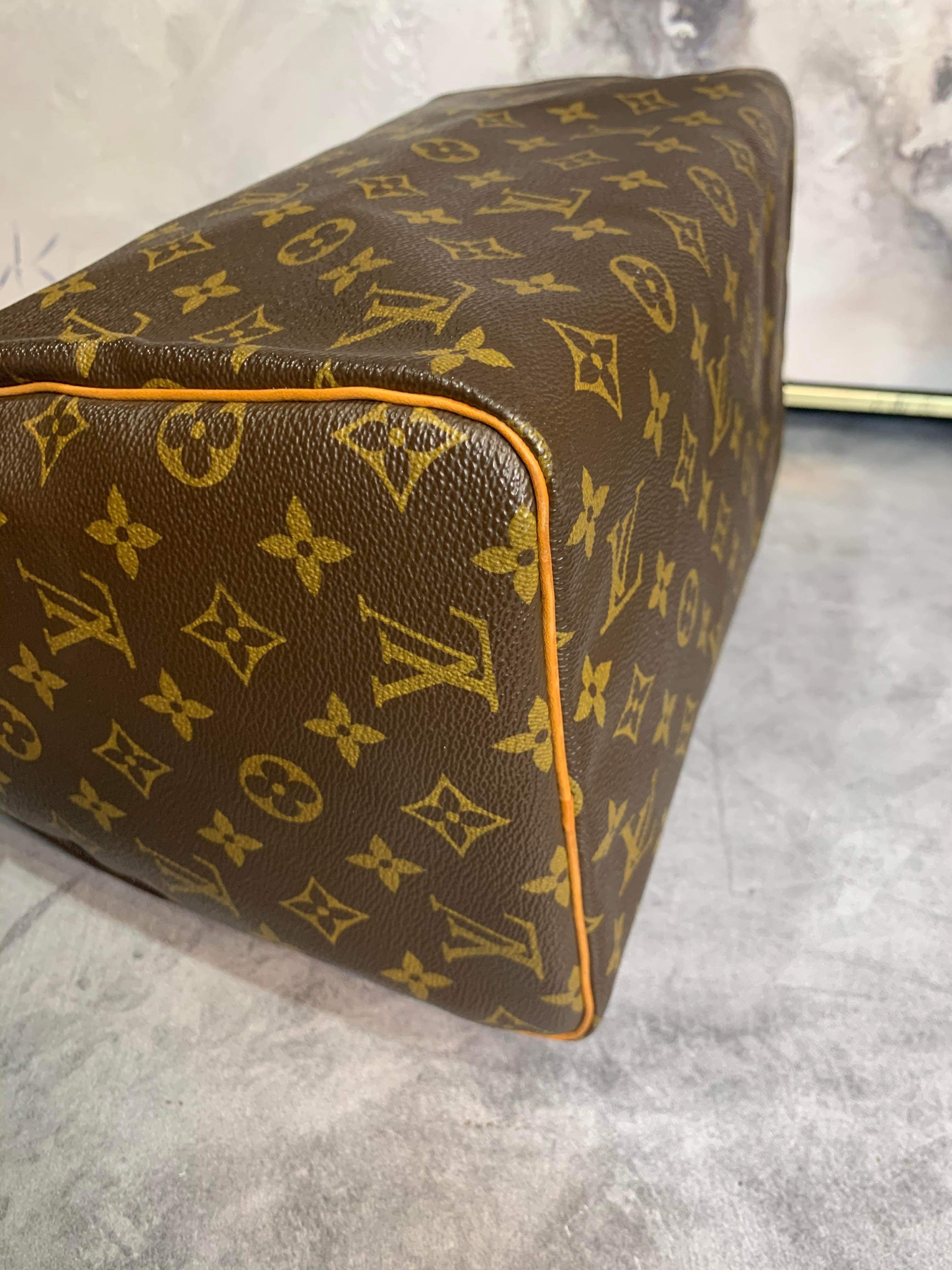 Louis Vuitton Speedy 30