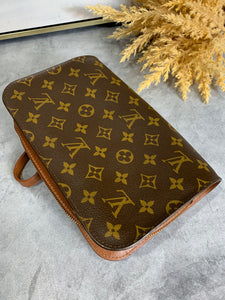 Louis Vuitton Orsay Clutch