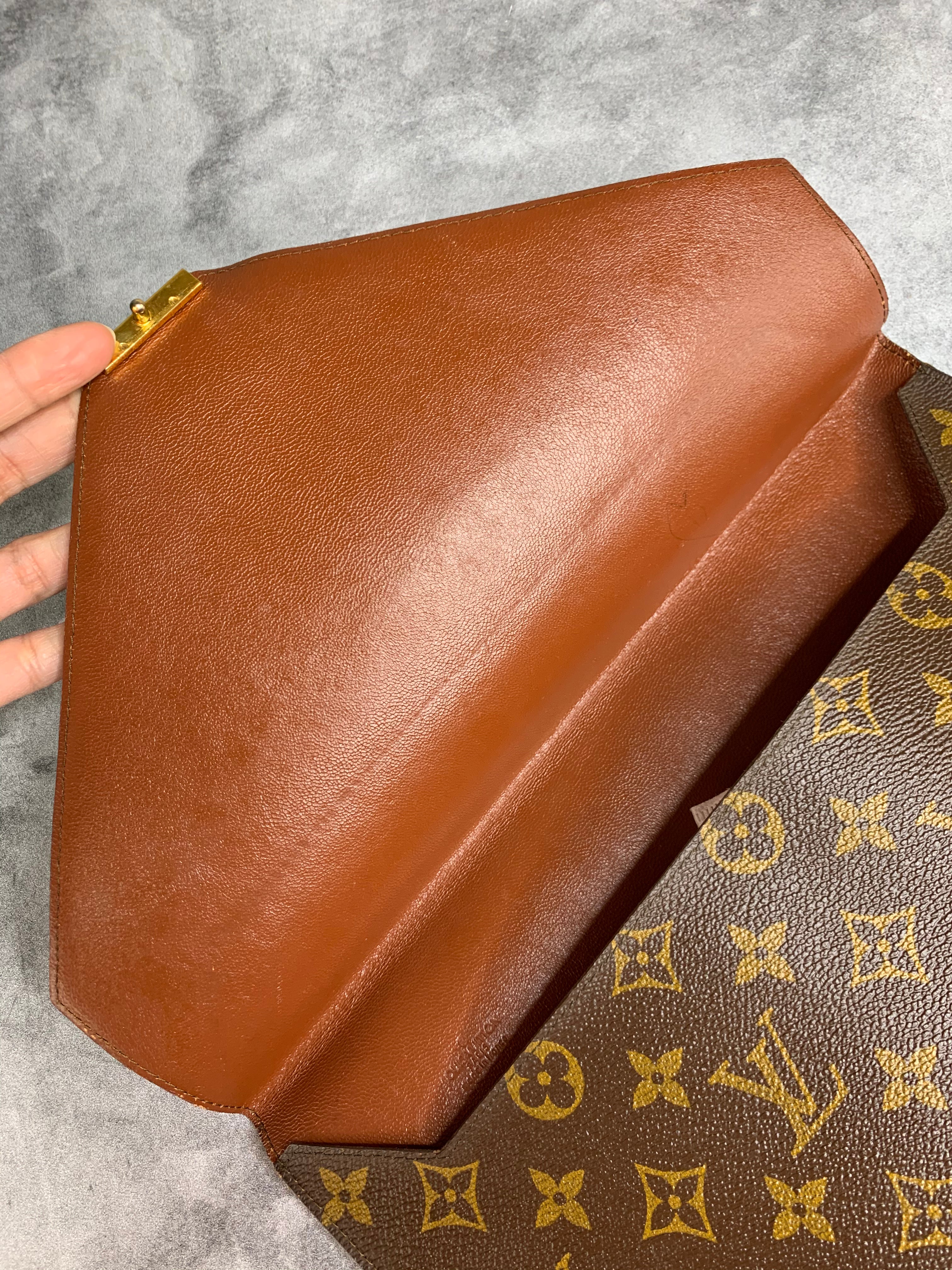 Lv cheap envelope clutch