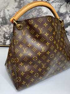 Louis Vuitton, Bags, Louis Vuitton Monogram Canvas Artsy Mm Bag