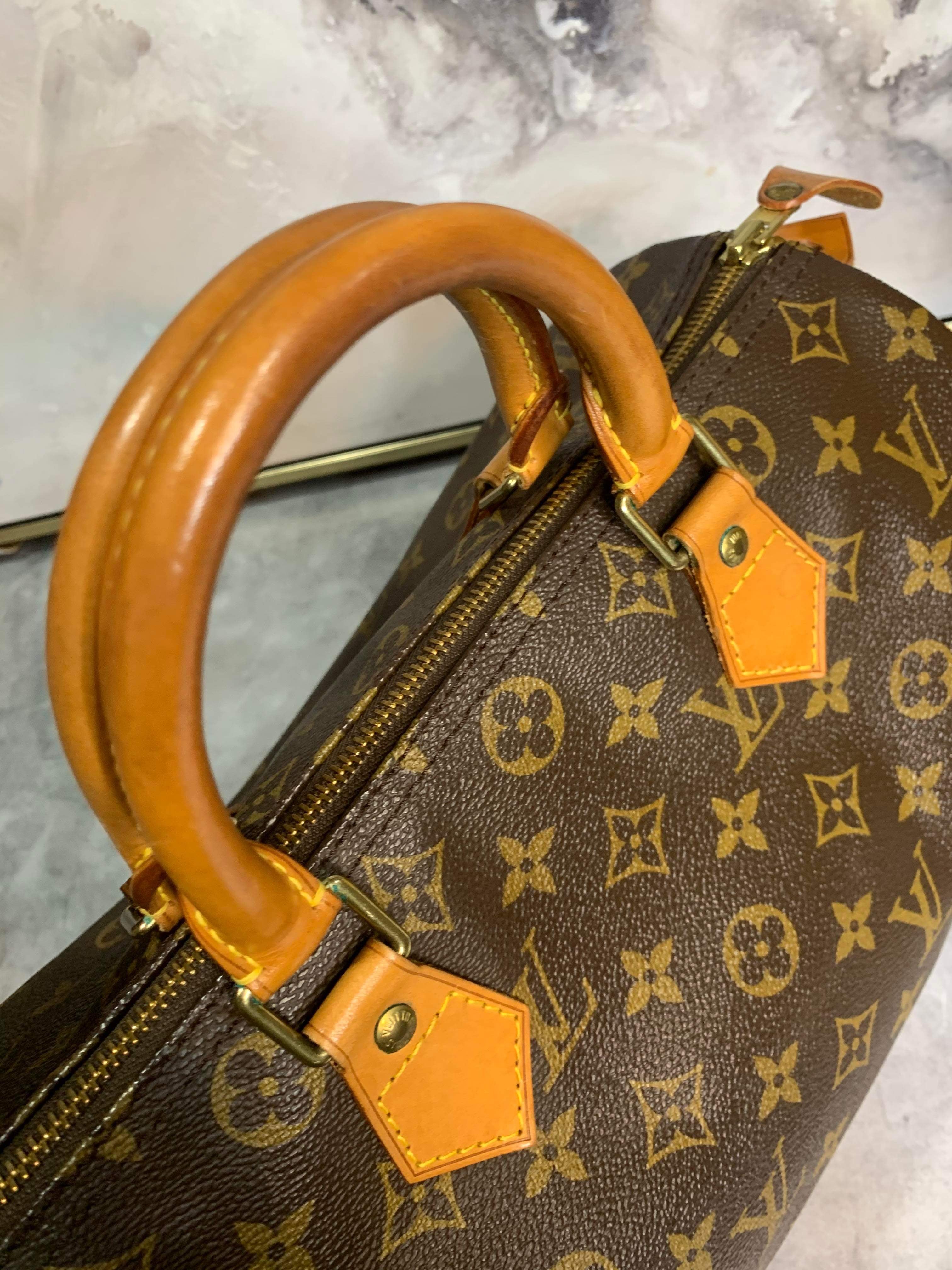 Louis Vuitton Speedy 30