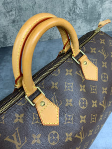 Louis Vuitton Speedy 35